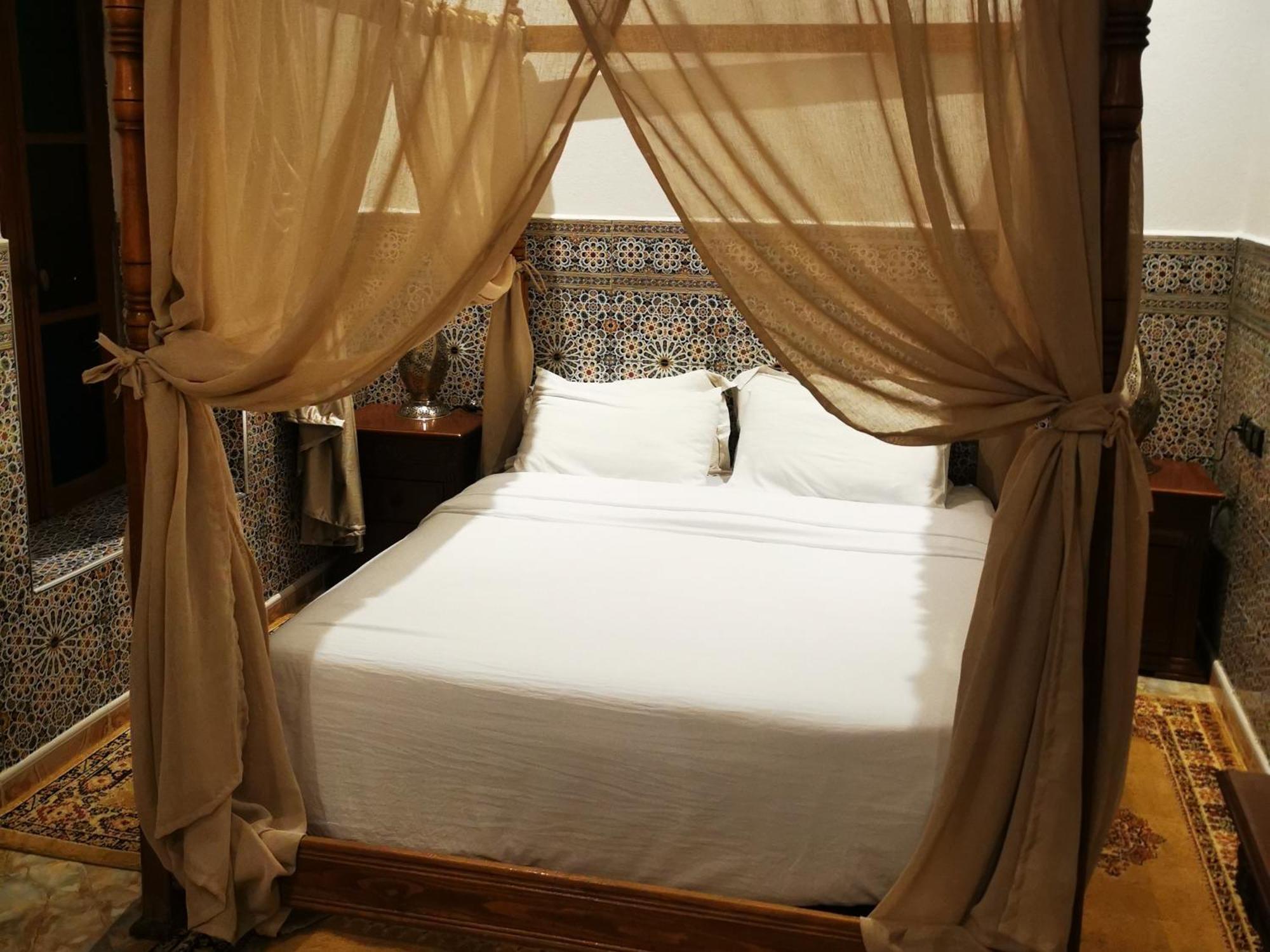 Riad Dar Al Fassia وجدة المظهر الخارجي الصورة