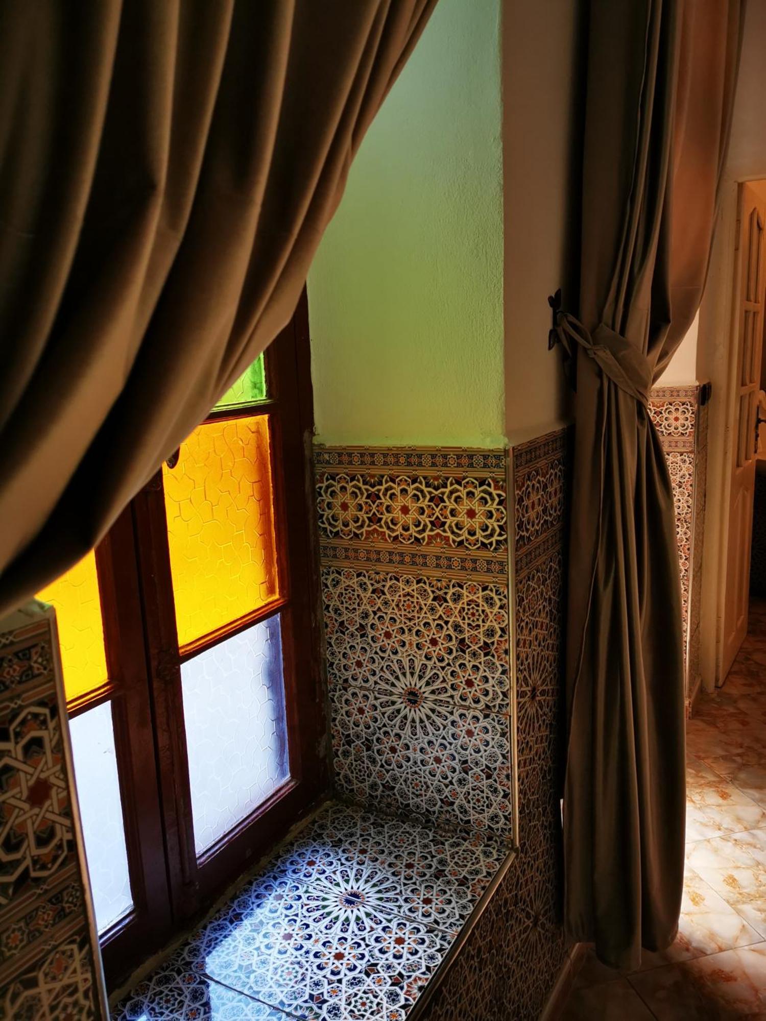 Riad Dar Al Fassia وجدة الغرفة الصورة